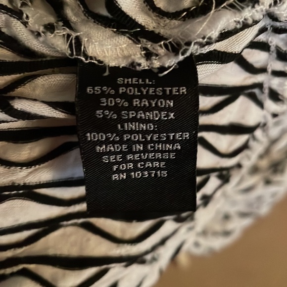 Sharagano fit and flare midi dress - size 4P - Picture 9 of 12